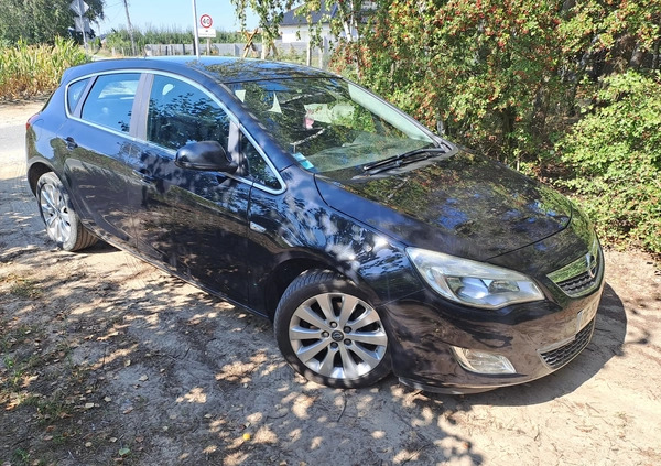 Opel Astra cena 20800 przebieg: 182230, rok produkcji 2012 z Tuliszków małe 67